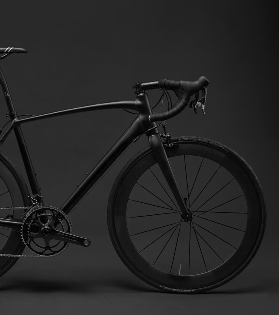 bicicleta preta nimbus stark